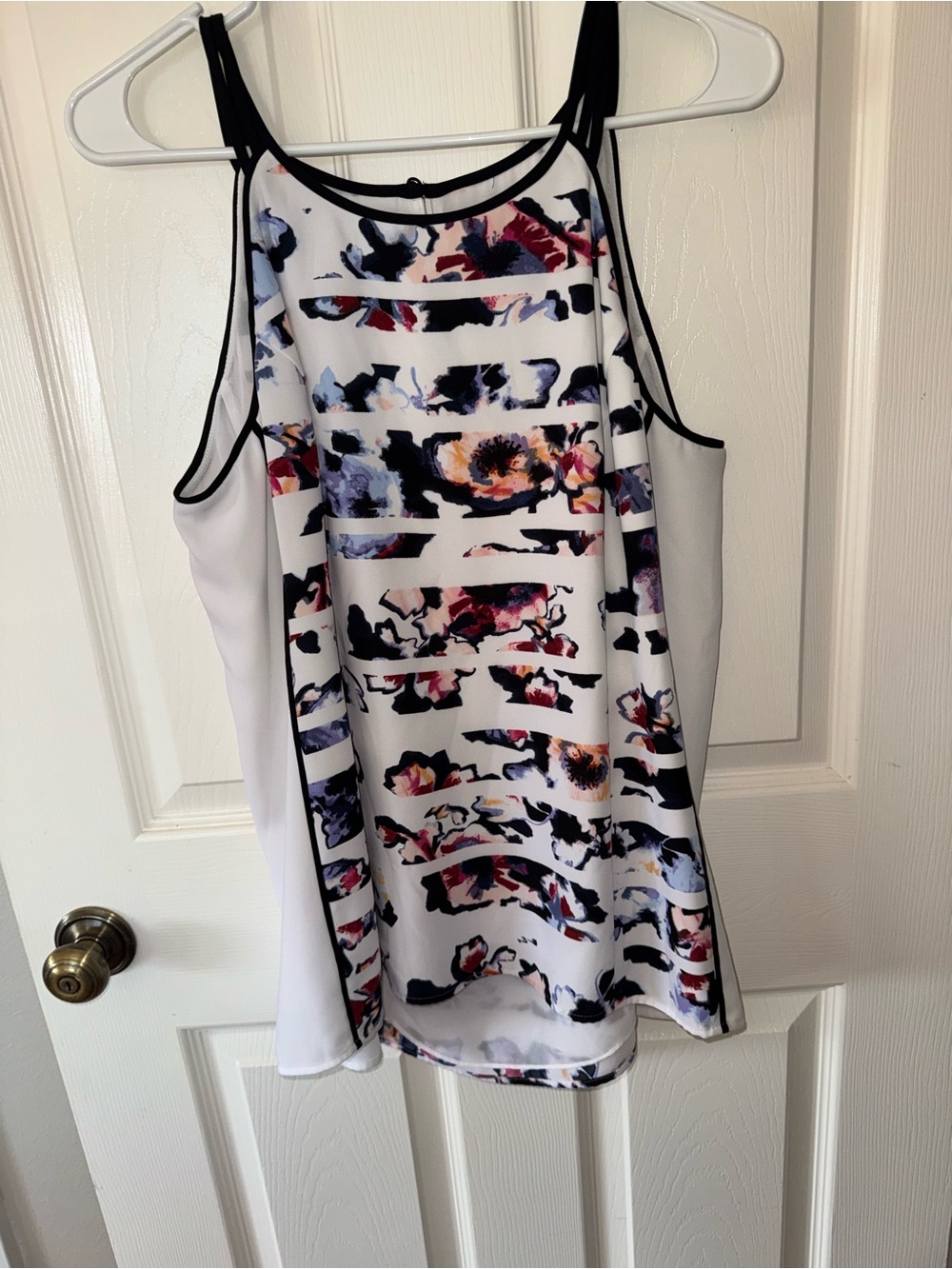 White House Black Market White Floral-Striped Sleeveless Tank with Black Trim
